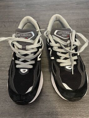 New Balance Black and Gray 990 Lifestyle Sneakers